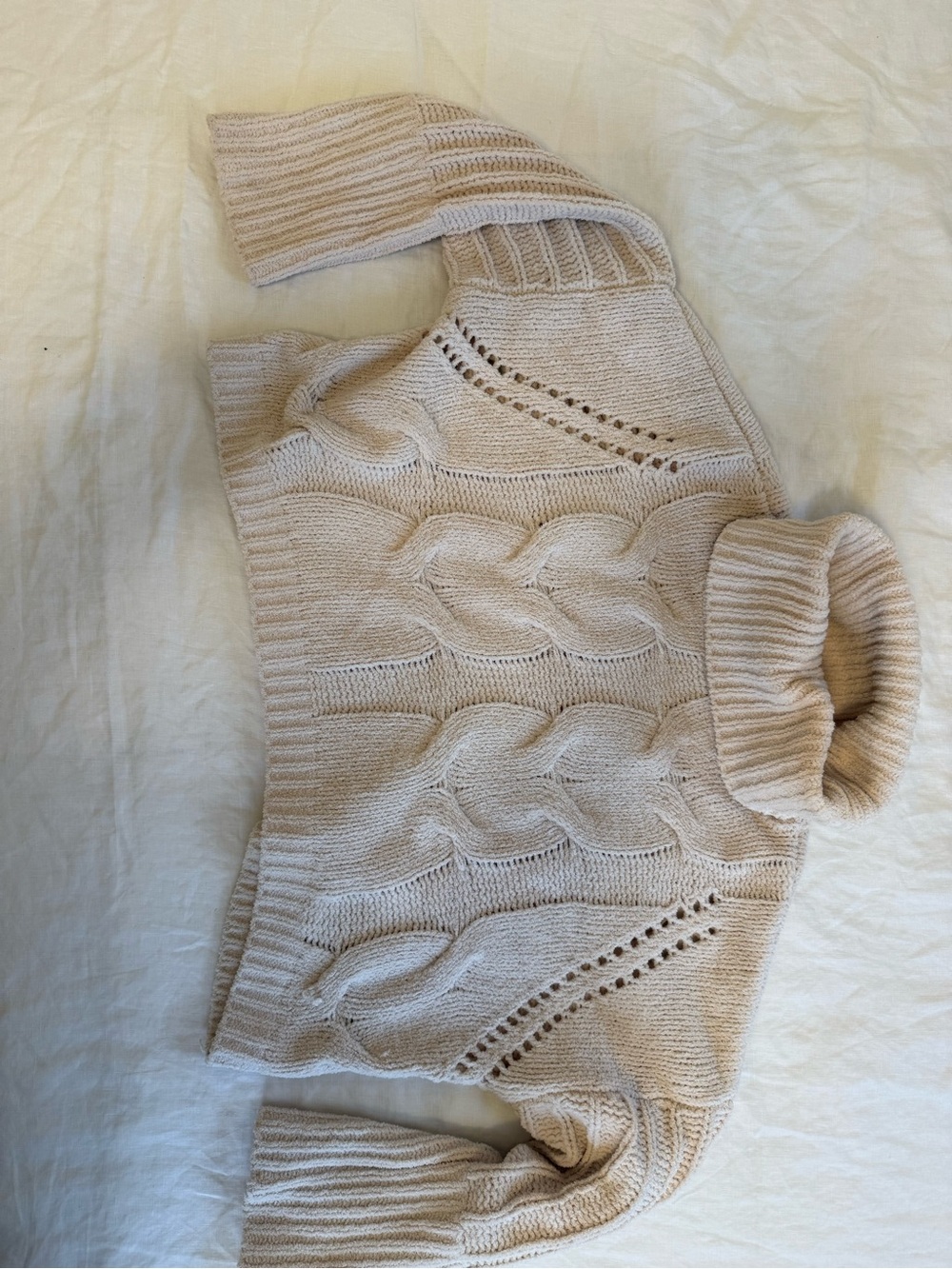 moon & madison Cream Cable Turtleneck Sweater